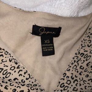 Japna cheetah print long sleeve crop top .